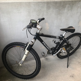 プジョーのマウンテンバイク 26インチ おしゃれです。