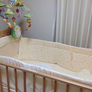 ベビーベッド一式 五万円相応 再値下げ