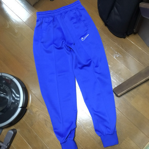Nike ジャージ パンツ 下 M 青 プロフ必読 にじとと 中央大学 明星大学の服 ファッションの中古 古着あげます 譲ります ジモティーで不用品の処分 Nike ジャージ パンツ 下 M 青 プロフ必読 にじとと 中央大学 明星大学の服 ファッションの中古 古着あげます 譲ります ジモティーで不用品の処分