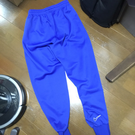 Nike ジャージ パンツ 下 M 青 プロフ必読 にじとと 中央大学 明星大学の服 ファッションの中古 古着あげます 譲ります ジモティーで不用品の処分 Nike ジャージ パンツ 下 M 青 プロフ必読 にじとと 中央大学 明星大学の服 ファッションの中古 古着あげます 譲ります ジモティーで不用品の処分