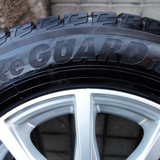 格安 ホイール（BRANDLE M71）付き・スタッドレスタイヤ（ヨコハマ アイスガード５プラス）の４本セット  YOKOHAMA ice GUARD 5 PLUS 195/65R15