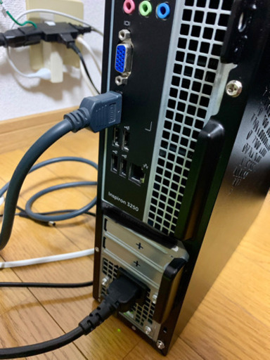 限界大幅値下げ！美品☆ほぼ未使用☆Dell inspiron 3250 爆速新品SSD、モニター付きデスクトップパソコン！