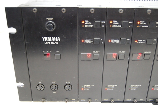 通電のみ TX816 YAMAHA TX116 音源モジュール TF1×8基 ジャンク 札幌市 清田区 平岡 通電のみ TX816 YAMAHA TX116 音源モジュール TF1×8基 ジャンク 札幌市