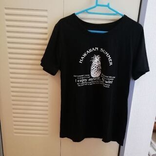 パイナップルTシャツ　M〜Lサイズ　美品