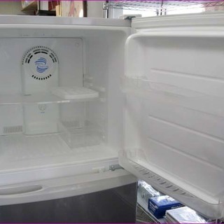 DAEWOO 冷蔵庫 2010年 KRF-E227 227Lタイプ