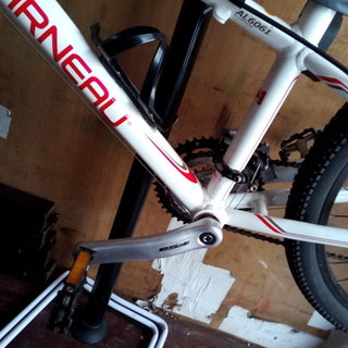 ガノー　３×９の２７段　オフロード　２４インチ