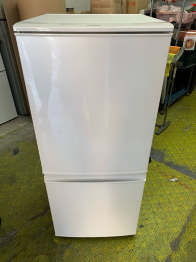 冷蔵庫 シャープ 2016年 一人暮らし 2ドア 単身用 137L SJ-D14B-W SHARP 川崎 SG