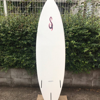 サーフボード シークエンス (6’0 ショート) / フィン（未使用） / ニットケース付き