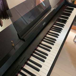 電子ピアノ KORG 黒 イヤホン可 動作問題なし