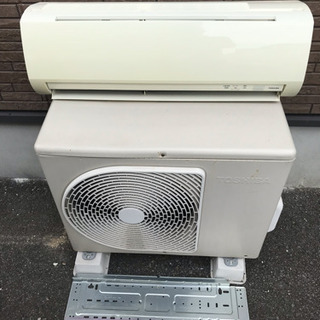 取引中 早い方に優先 東芝ルームエアコン RAS-2256AD 6～9畳用 100V
