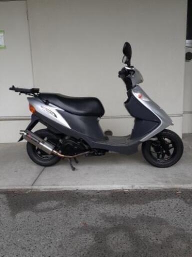 ヨシムラマフラー装着　スズキアドレスV-125G
