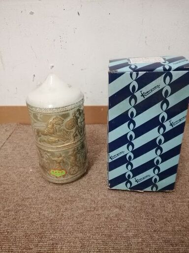 カメヤマ製の模様入りキャンドル