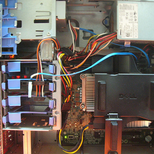 おてがるWifiゲーミングPC】赤い彗星☆彡マイクラ・ドラクエ◎