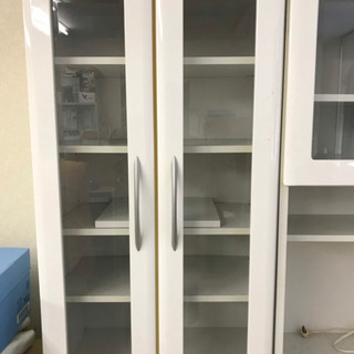 食器棚・急募