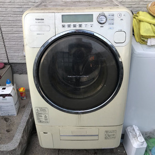 2007年式ジャンク品ドラム式洗濯機あげます。