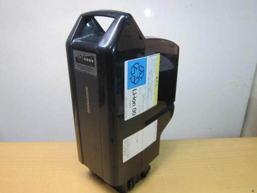 12.8AhブリヂストンC300電動自転車リチウムイオンバッテリー黒 12.8AhブリヂストンC300電動自転車リチウムイオンバッテリー黒