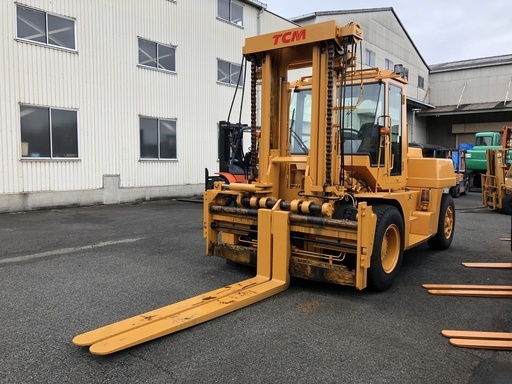 15トンフォークリフト　TCM　FD150S-3　サイドシフト　　　フォークシフター　３ｍ　ツメ2.4m　全塗装済 15トンフォークリフト TCM FD150S-3 サイドシフト フォークシフター