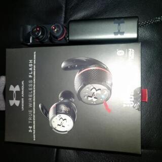 JBL Under Armour スポーツ ワイヤレスヘッドホン、 ケース有り UA