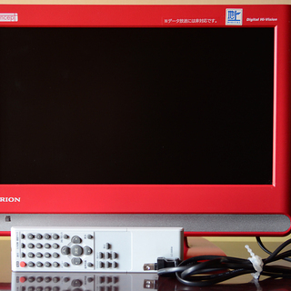 オリオン　１６型　液晶テレビ　０９年製　赤色