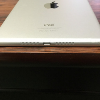 8/8まで【値下げしました】iPad mini2 シルバー Wi-Fi 32GBモデル/最新