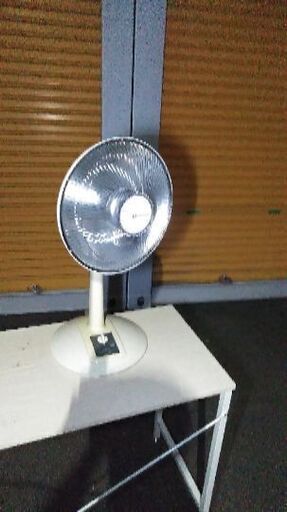 (京都市内配送無料)YAMAZEN❗カーボンヒーター　RCG-700❗