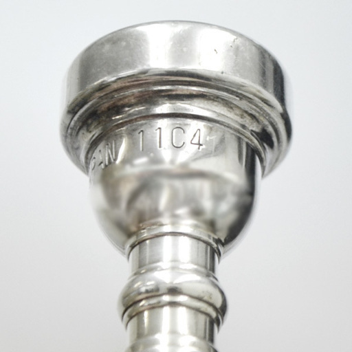 ヤマハ YTR2320E トランペット 洗浄済み 部活 吹奏楽 JAZZ ジャズ スカ