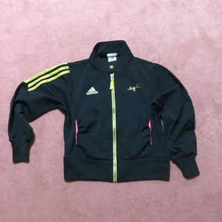 adidas   サイズ140