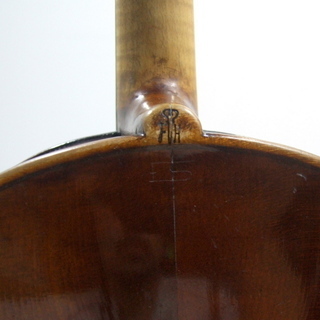 ドイツ製 ドイツ モダンバイオリン Franz Hell 4/4 外国 ヨーロッパ製 バイオリン ドミナント弦搭載 手渡し 全国発送対応 中古バイオリン ドイツ製 ドイツ モダンバイオリン Franz Hell 4/4 外国 ヨーロッパ製