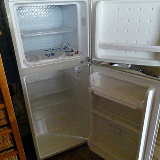 小型冷蔵庫１３０リットル Haier 取りに来てください