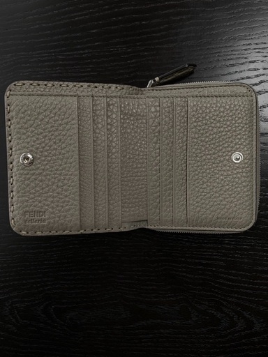 フェンディ財布 正規品 ¥3960円オフ！