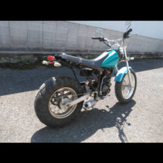 値下げしました】三菱 ME08B ミニユンボ クローラー幅調整可能