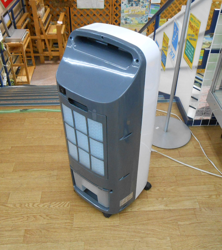 スリーアップ 2017年 温冷風扇 加湿機能付き EFD-1702 『ヒート