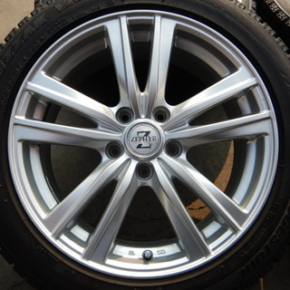 ノア、VOXY，ステップWなどに！17インチ スタッドレスセット