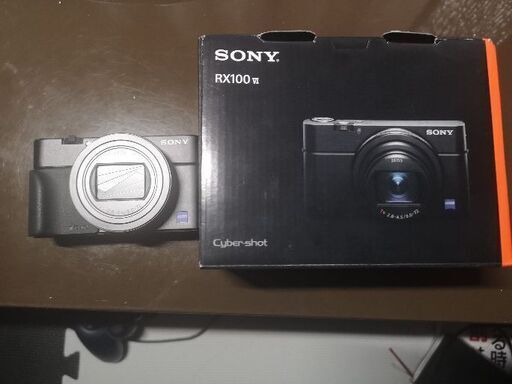 デジタルカメラ RX100M6