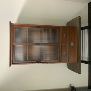 取りに来ていただける方優先です☆古物☆波ガラス☆小棚☆ | grupozip.mx