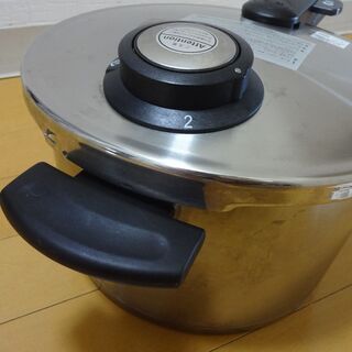 DS■フィスラー コンフォート圧力鍋 4.5L 612-302-04-073 Fissler