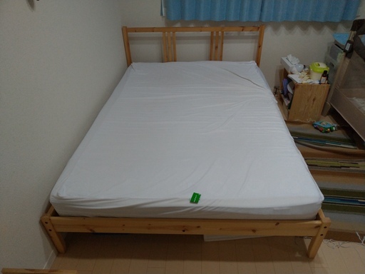 ☆値下げします☆ IKEA ダブルサイズ ベッド&スノコ&マットレスの