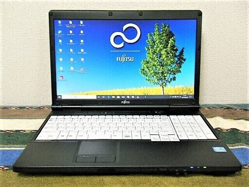 15.6型/高性能i5(最大3.3GHz)/光速☆彡新品✨SSD240GB保証付き/最新✨MS Office 2019✎/速いUSB3.0☆彡/快適♬メモリ8GB/DVDSマルチ(コピー可)/HDMI/すぐ使えるWindows10 メディア作成ツール付/すぐ繋がるWi-Fi/10キー付きKB/点検整備清掃済み/FUJITSU LIFEBOOK