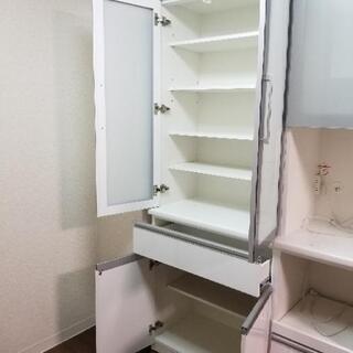 8月3日に取りに来て頂ける方 松田家具 食器棚 売り