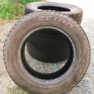 ZETRO スタッドレスタイヤ 溝アリ 195／65R15