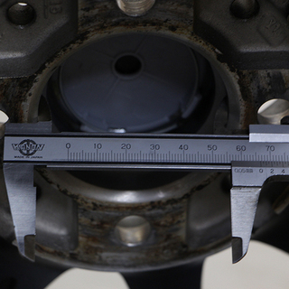 A tech schneder  15×5.5J +50 4H 100 185/60R15 14年製 (8UT1444YGGtwx)