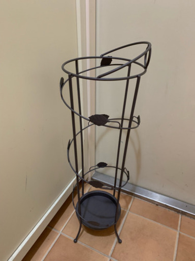 ナフコ 傘立て リーフモチーフ 美品 Ten 佐賀の家具の中古あげます 譲ります ジモティーで不用品の処分 ナフコ 傘立て リーフモチーフ 美品 Ten 佐賀の家具の中古あげます 譲ります ジモティーで不用品の処分