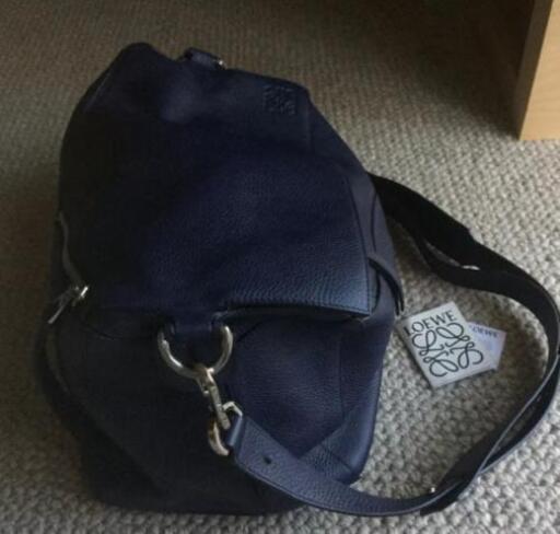 ロエベ Loewe パズルバッグエクストララージ 美品 ヴァレンティ 池袋 のバッグ ショルダーバッグ の中古あげます 譲ります ジモティーで不用品の処分