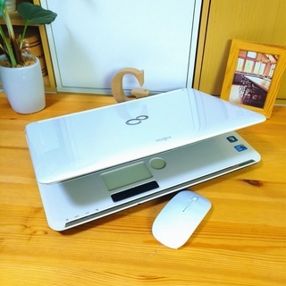 ブルーレイ対応！ corei3で大容量500G☆ 可愛い光沢パールホワイト