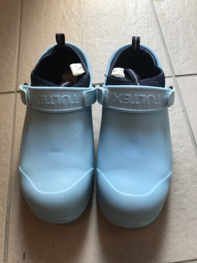 Tultex 安全靴 クロックスタイプ 試着のみ Y R 岡山の靴 スニーカー の中古あげます 譲ります ジモティーで不用品の処分