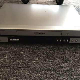 パナソニック ビデオデッキ NV-HV90B-S VHSレコーダー