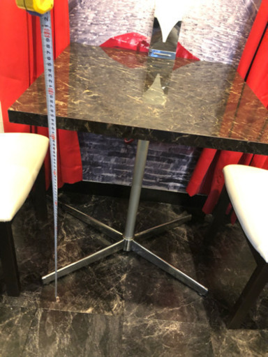 業務用 テーブル8脚、カフェテーブル、レストランテーブル