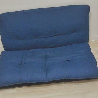 ☆紺色のソファーベッド☆