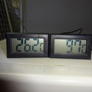 引き渡し調整中] 窓につけるエアコン ハイアール JA-16L 中古 日焼け