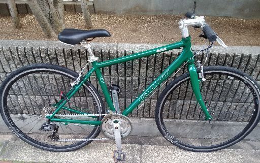 ¥23,800⤵️¥19,800 GIANT escape r3.